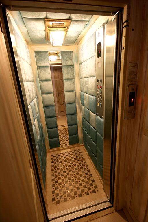 Trilyali Butik Hotel Tirilye エクステリア 写真